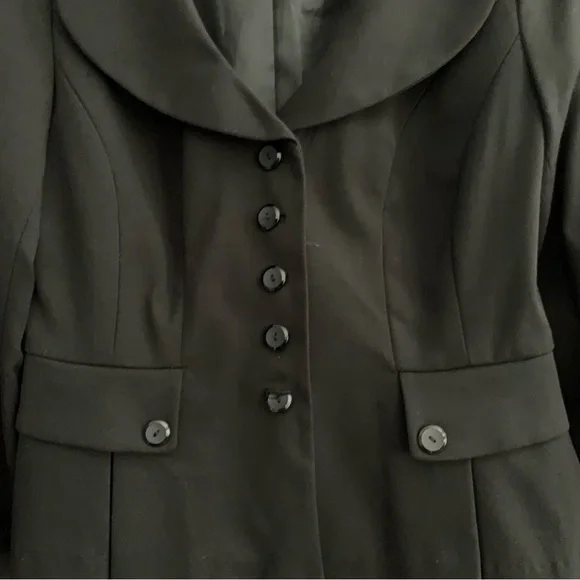 AGB Size 6 Black Blazer - Picture 3 of 12